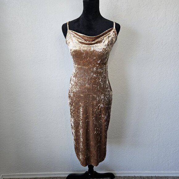 Forever 21 Dresses & Skirts - Vtg Y2K Forever 21 Crushed Velvet Midi Dress Tan Sz Med fairycore